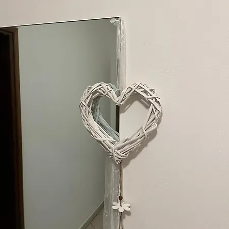 Apartment Gold